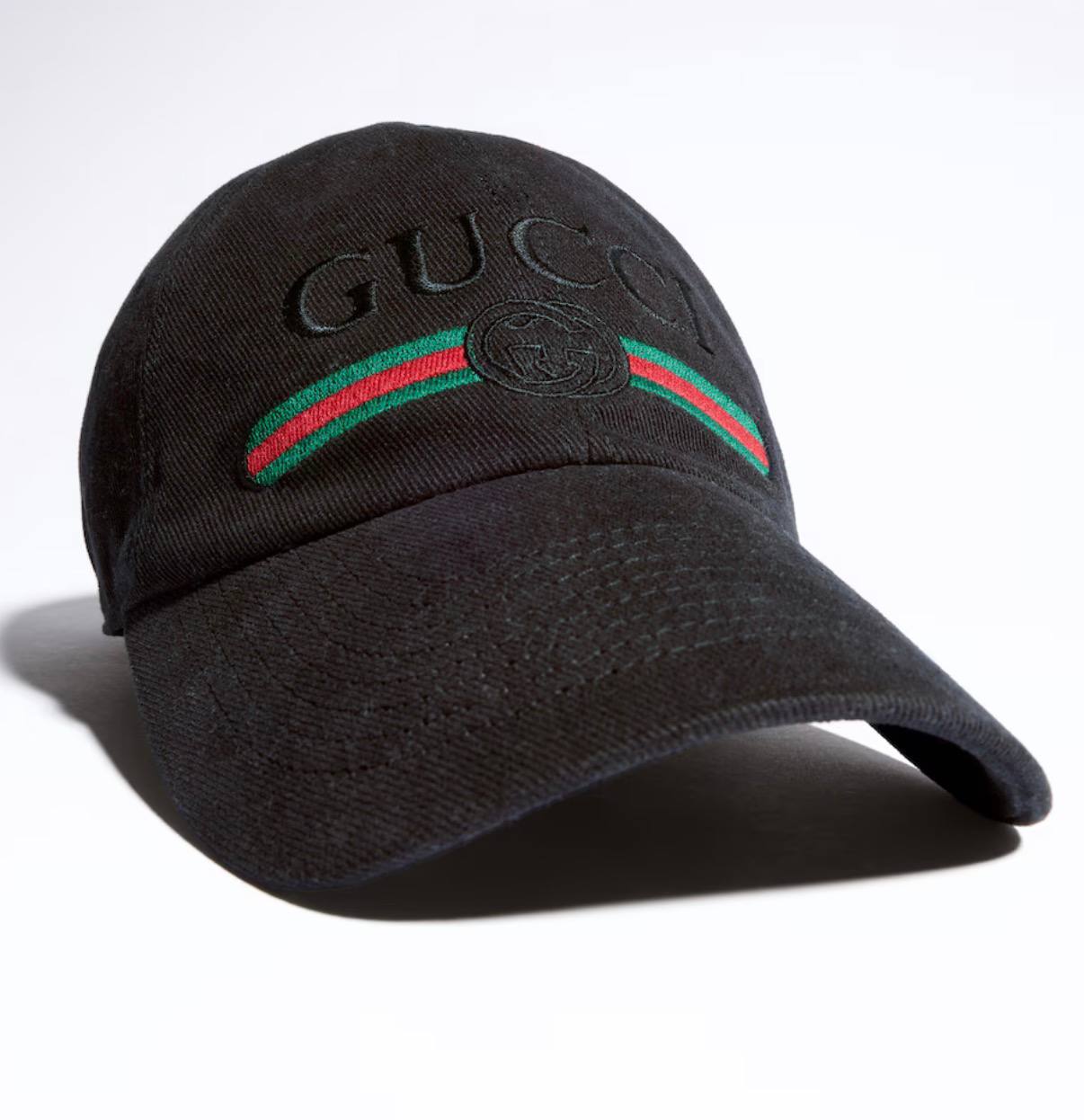 Cotton baseball hat with embroidery